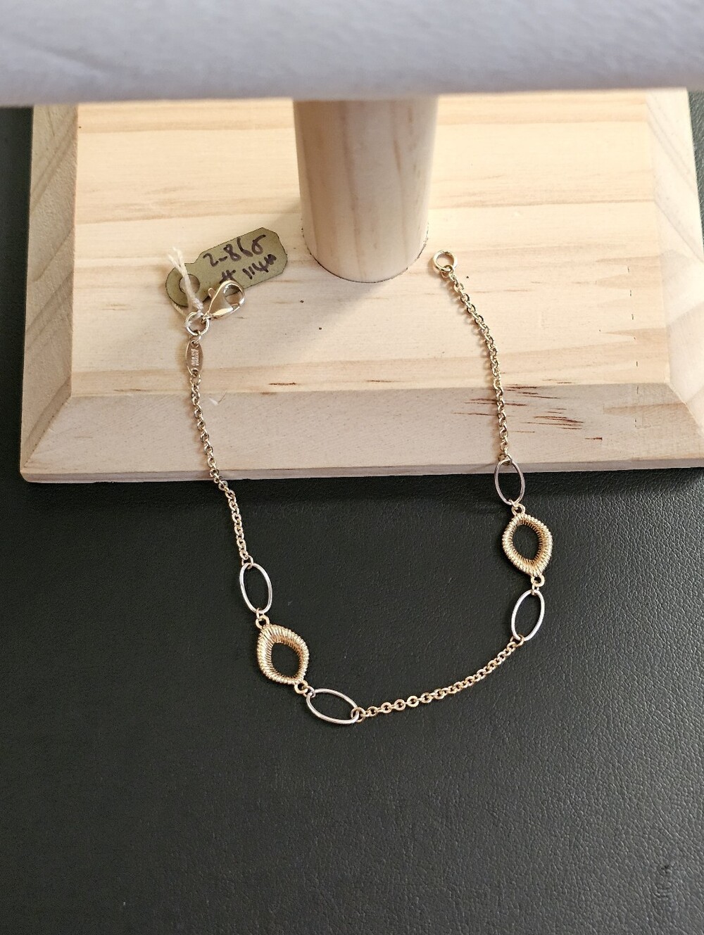 14k Gold Two Tone Bracelet 7 Inch
